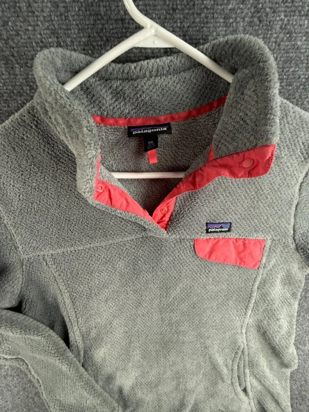 Patagonia Fleece Jacket Girls Youth Size 2XL 16-18 Gray Pink Fuzzy Soft Snap